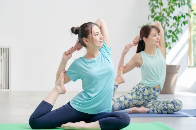 ヨガやピラティスで心身を整える習慣