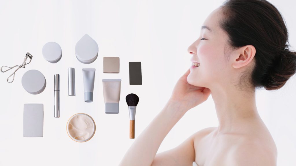 仕上がりで選ぶ:「ツヤ」vs「セミマット」40代の正解は?